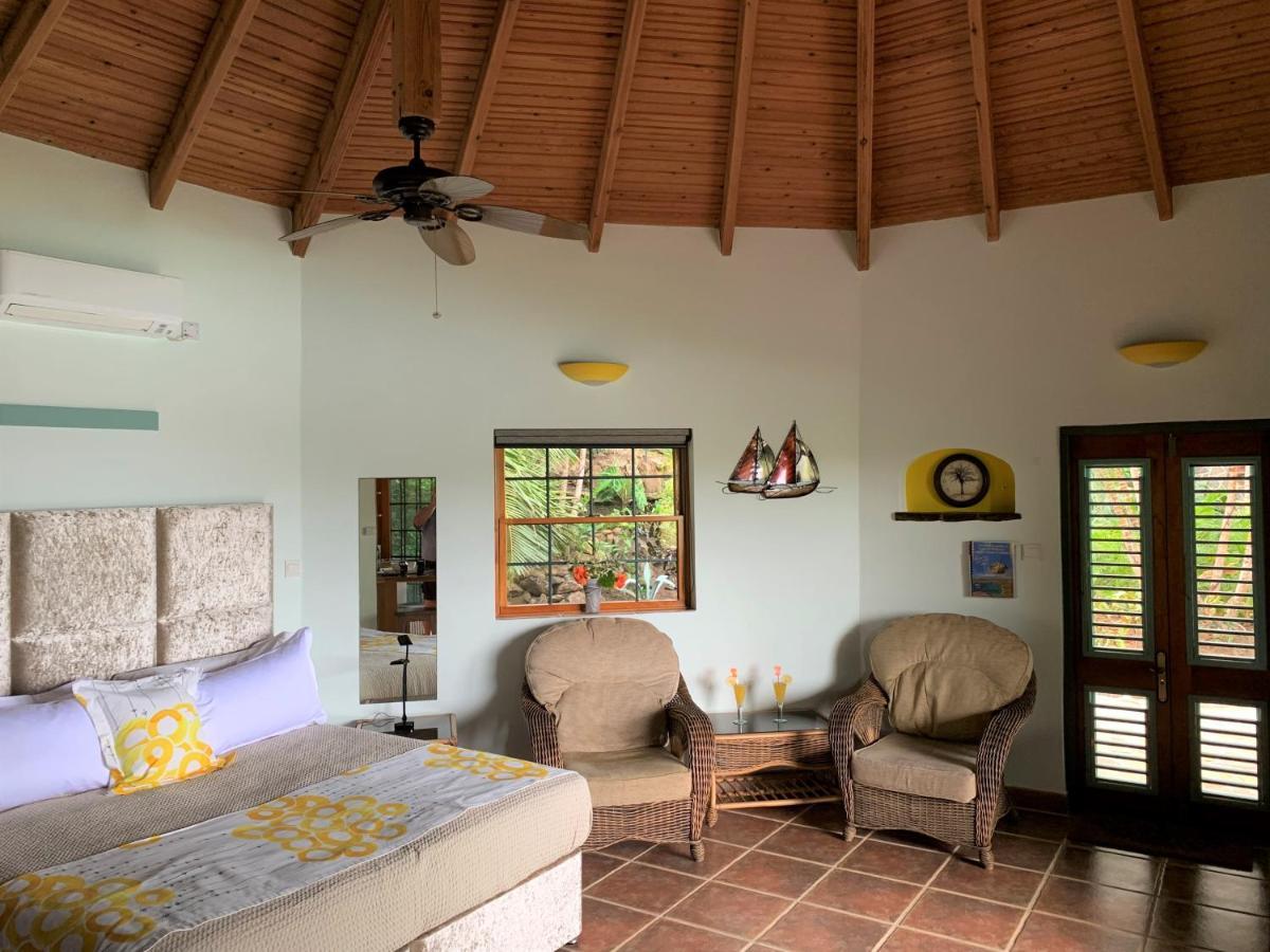 Отель Tropical Hideaway Port Elizabeth Экстерьер фото