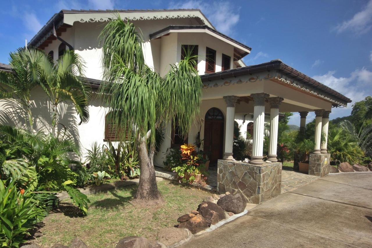 Отель Tropical Hideaway Port Elizabeth Экстерьер фото