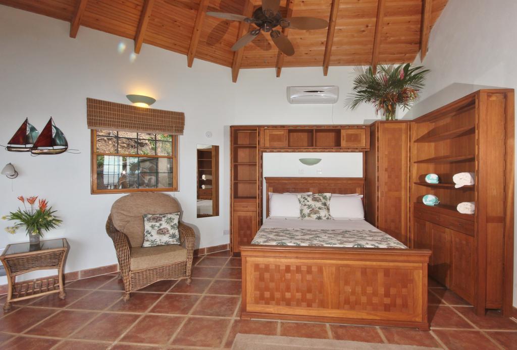 Отель Tropical Hideaway Port Elizabeth Экстерьер фото